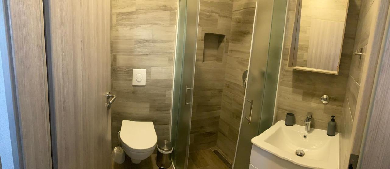Apartments Erhart Ровин Екстериор снимка